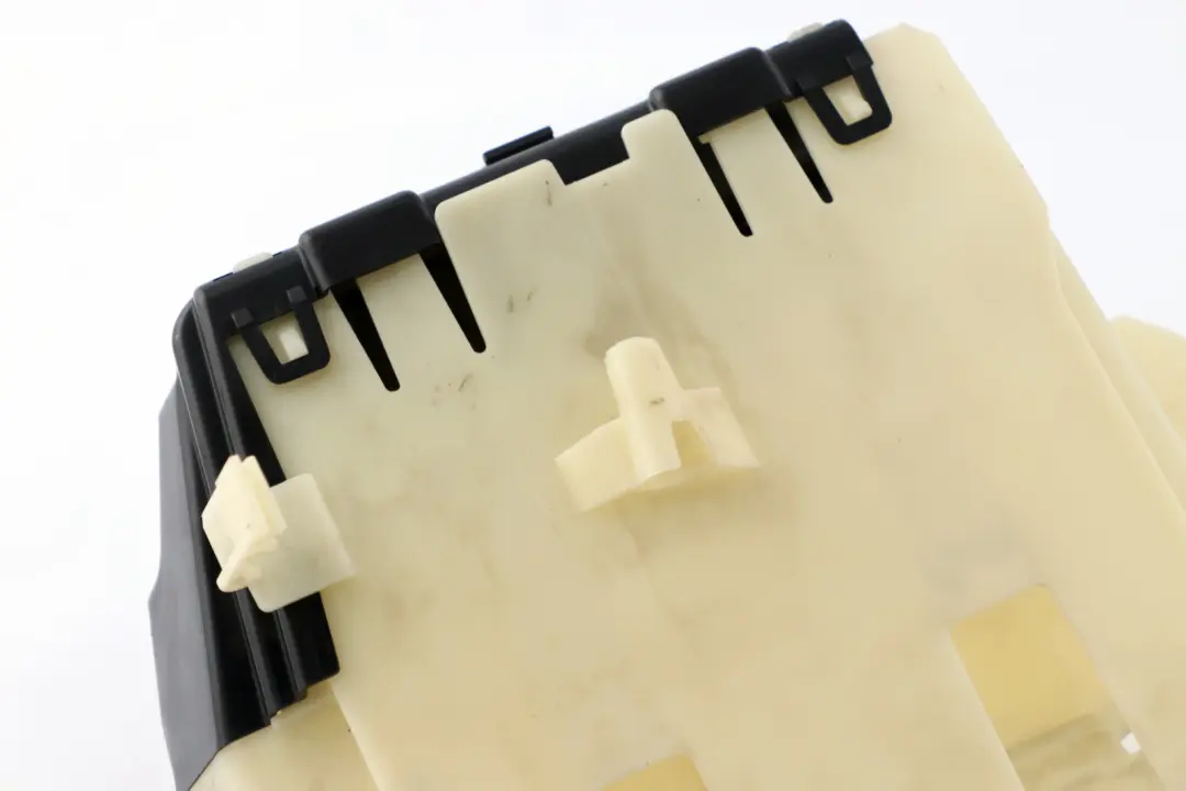 Obudowa Skrzynka Sterownika do BMW X3 Z4 E83 LCI E85 o numerze 7533278 BMW X3 Z4 E83 LCI E85 Obudowa Skrzynka Sterownika - SKU 7533278 - Numer Części 7533278