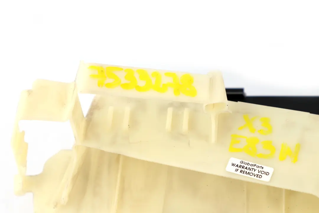 Strumento portante Unità di controllo Box Cover per BMW X3 Z4 E83 LCI E85 con numero di parte 7533278 BMW X3 Z4 E83 LCI E85 Strumento portante Unità di controllo Box Cover - SKU 7533278 - Numero di parte 7533278