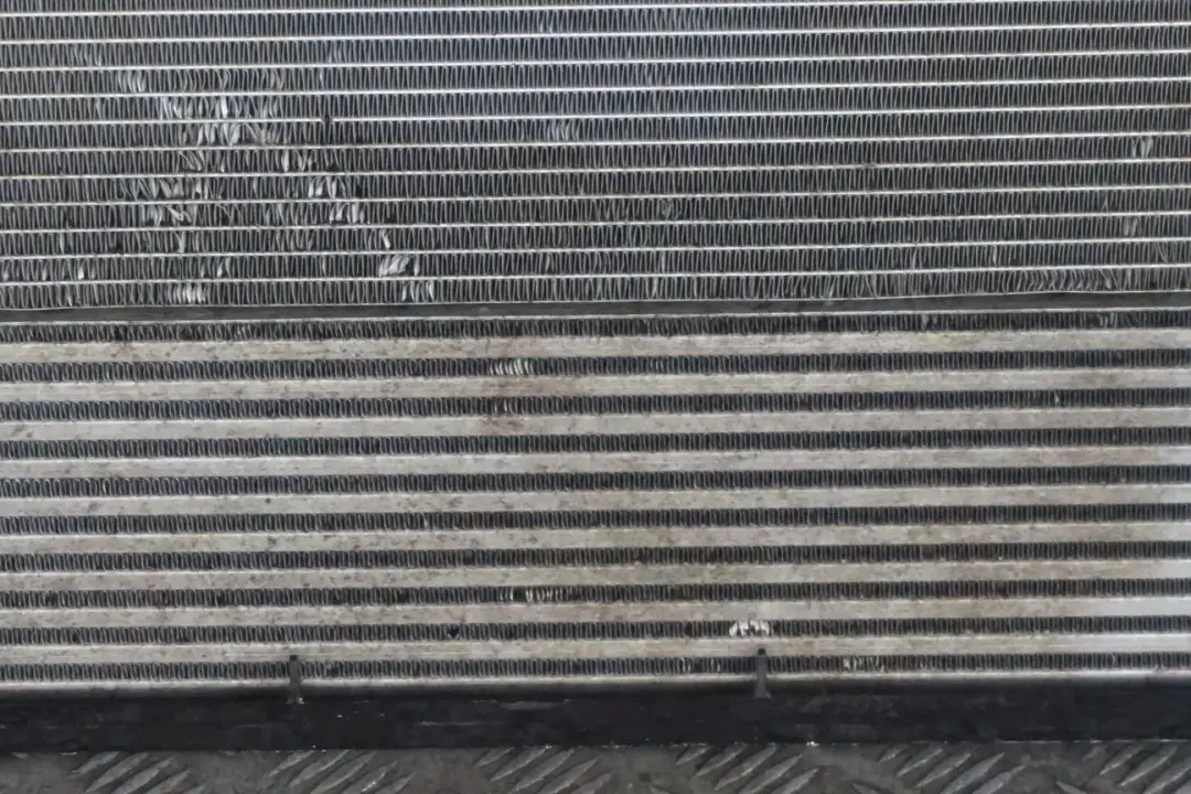 Reihe E70 E71 Motor Radiator Wasserkühler Kühler für BMW X5 X6 mit Teilenummer 7533472 BMW X5 X6 Reihe E70 E71 Motor Radiator Wasserkühler Kühler - SKU 7533472 - Teilenummer 7533472