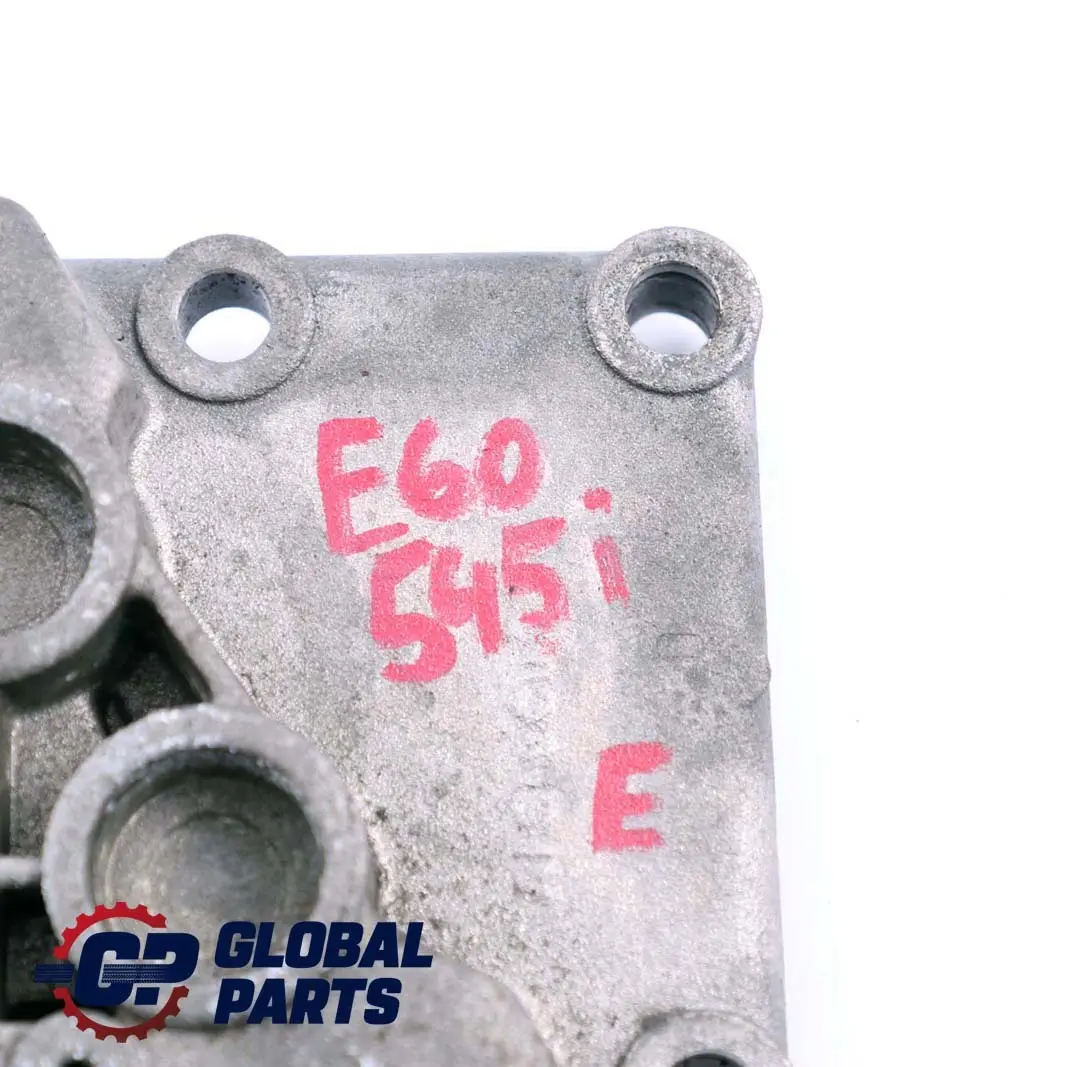 645Ci 745i N62 Alternador Soporte Soporte para BMW E60 E63 E65 545i con número de pieza 7533840 BMW E60 E63 E65 545i 645Ci 745i N62 Alternador Soporte Soporte - SKU 7533840 - Número de pieza 7533840