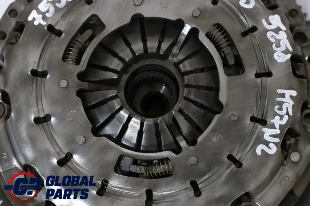 BMW E60 E60N E61 E61N LCI 525d M57N Kit D'embrayage Double Volant Moteur Bimasse - SKU 7533923 - Numéro de pièce 7533923