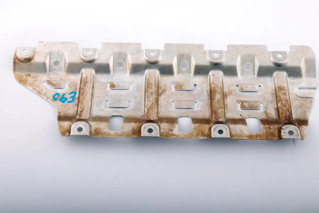 Plateau Protection Déflecteur D'Huile Moteur pour BMW E60 E65 F01 F10 F11 à propos du numéro de pièce 7534070 BMW E60 E65 F01 F10 F11 Plateau Protection Déflecteur D'Huile Moteur - SKU 7534070 - Numéro de pièce 7534070