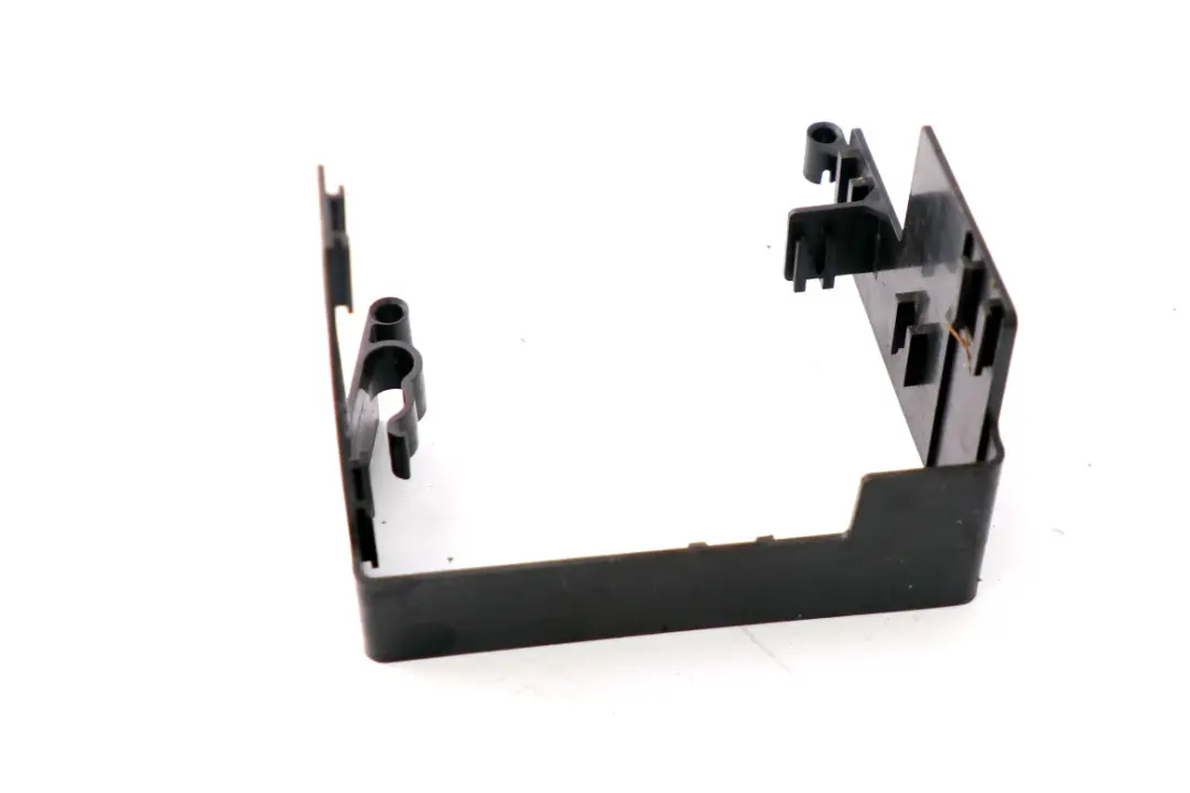 Carrier Holder to BMW 3 Z4 Series E46 E85 Relay with Part number 7534513 BMW 3 Z4 Series E46 E85 Relay Carrier Holder - SKU 7534513 - Part number 7534513