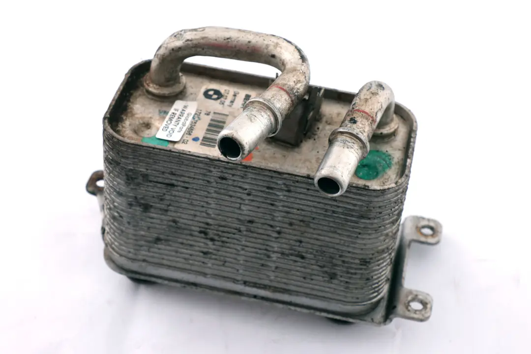 Enfriador intercambiador calor transmisión automática para BMW E60 E64 con número de pieza 7534896 BMW E60 E64 Enfriador intercambiador calor transmisión automática - SKU 7534896 - Número de pieza 7534896