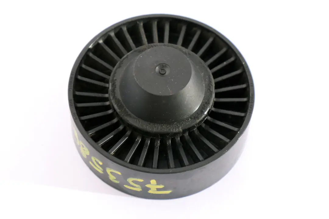 Gasolina N52 polea de desviación tensor de correa para BMW E60 E61 E90 con número de pieza 7535860 BMW E60 E61 E90 Gasolina N52 polea de desviación tensor de correa - SKU 7535860 - Número de pieza 7535860
