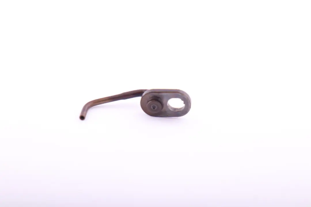 N62 Oil Spraying Nozzle Injector to BMW X5 5 6 7 Series E53 E60 E63 E65 E70 Petrol with Part number 7537114 BMW X5 5 6 7 Series E53 E60 E63 E65 E70 Petrol N62 Oil Spraying Nozzle Injector - SKU 7537114 - Part number 7537114