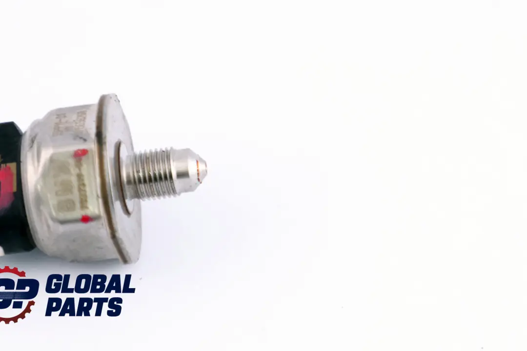 Capteur Pression Carburant Rail Haute Pression pour BMW E60 E87 LCI E90 E91 à propos du numéro de pièce 7537319 BMW E60 E87 LCI E90 E91 Capteur Pression Carburant Rail Haute Pression - SKU 7537319 - Numéro de pièce 7537319