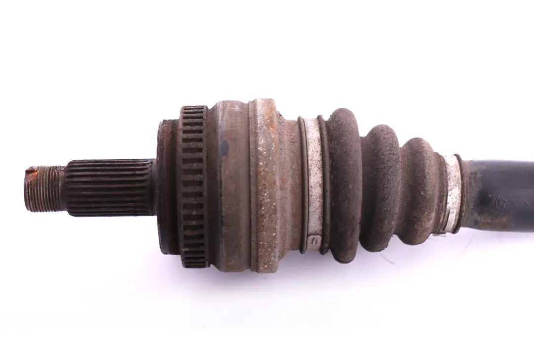 L'Arbre De Sortie a Gauche Lk = 86MM / D =3 8MM pour BMW E87 E90 E92 à propos du numéro de pièce 7537715 BMW E87 E90 E92 L'Arbre De Sortie a Gauche Lk = 86MM / D =3 8MM - SKU 7537715 - Numéro de pièce 7537715