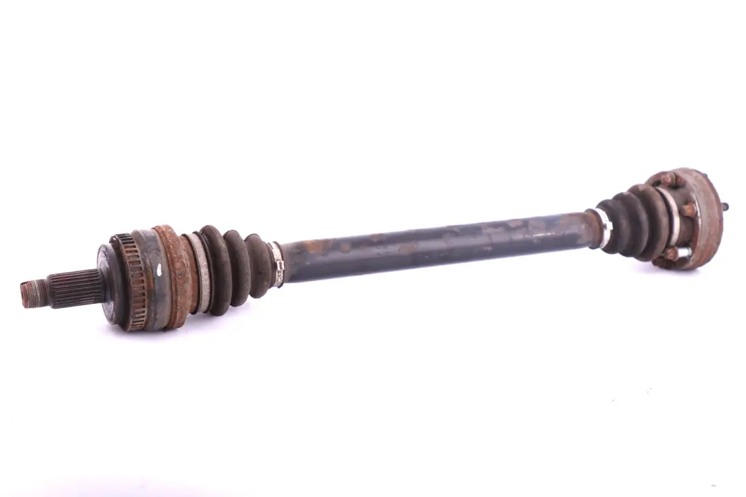 Półoś Prawy do BMW E87 E90 E92 o numerze 7537716 BMW E87 E90 E92 Półoś Prawy - SKU 7537716 - Numer Części 7537716