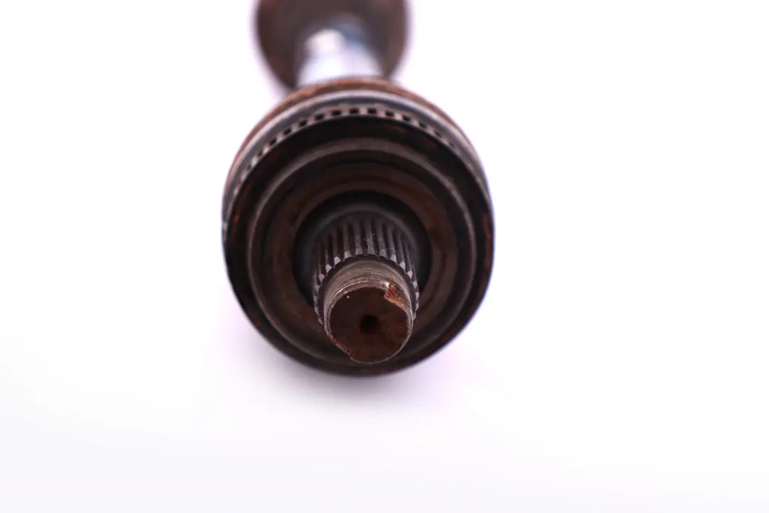 Gasolina Eje De Salida Del Árbol Derecho para BMW E87 E90 E92 con número de pieza 7537716 BMW E87 E90 E92 Gasolina Eje De Salida Del Árbol Derecho - SKU 7537716 - Número de pieza 7537716