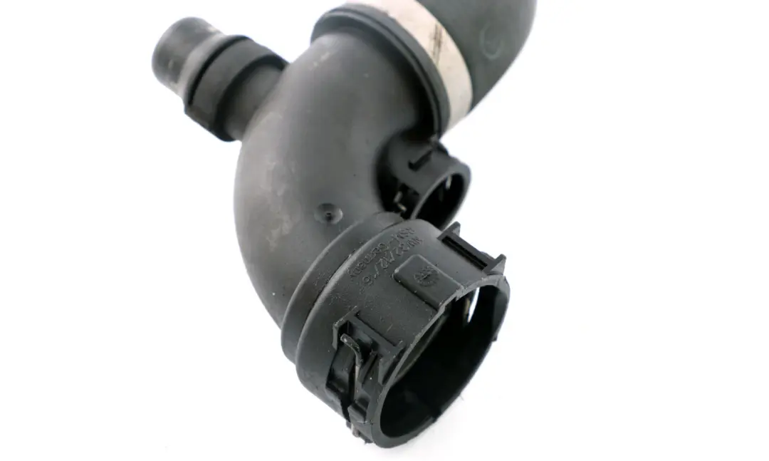 Radiatore Tubo acqua refrigerante per BMW Z4 E85 Roadster Cabrio con numero di parte 7537717 BMW Z4 E85 Roadster Cabrio Radiatore Tubo acqua refrigerante - SKU 7537717 - Numero di parte 7537717