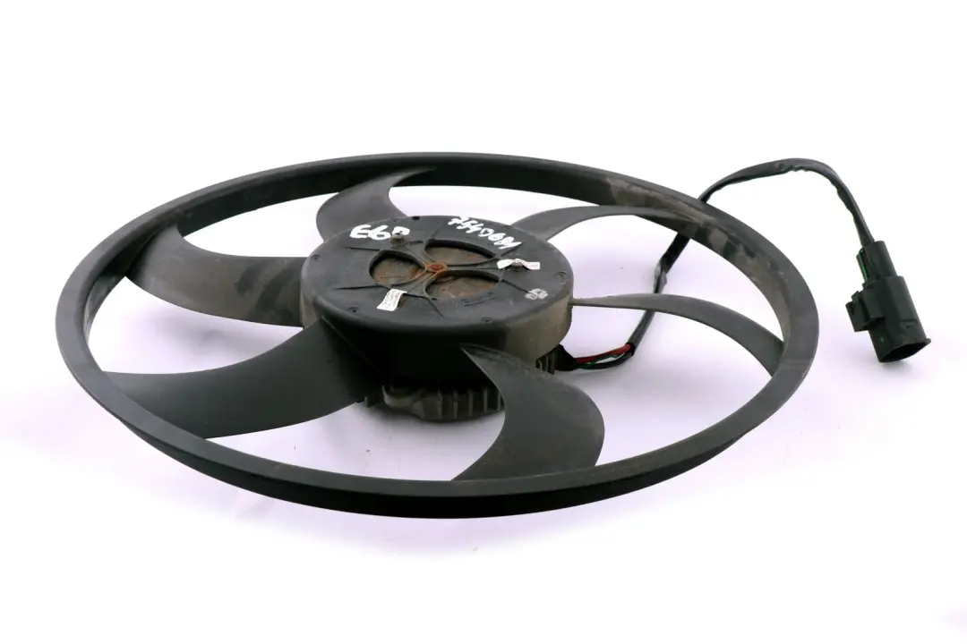 BMW E60 E61 E63 Essence N52 N52N Linceul Avec Ventilateur 400W 6931231 - SKU 7540681 - Numéro de pièce 7540681