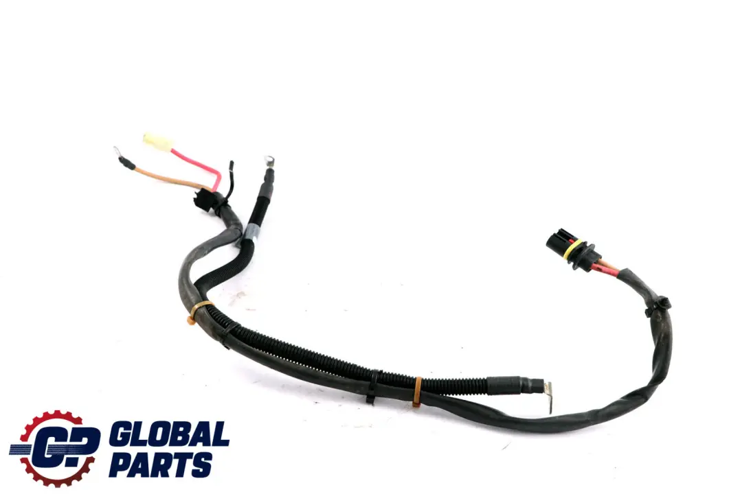 Battery Cable Plus Pole to Mini Cooper Cabrio R52 with Part number 7541084 Mini Cooper Cabrio R52 Battery Cable Plus Pole - SKU 7541084 - Part number 7541084