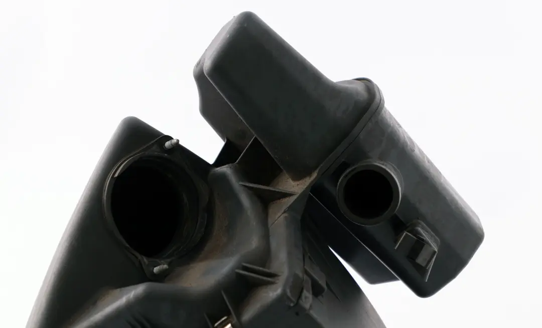 N46 Osłona Filtra Powietrza do BMW Z4 E85 2.0i o numerze 7541703 BMW Z4 E85 2.0i N46 Osłona Filtra Powietrza - SKU 7541703 - Numer Części 7541703