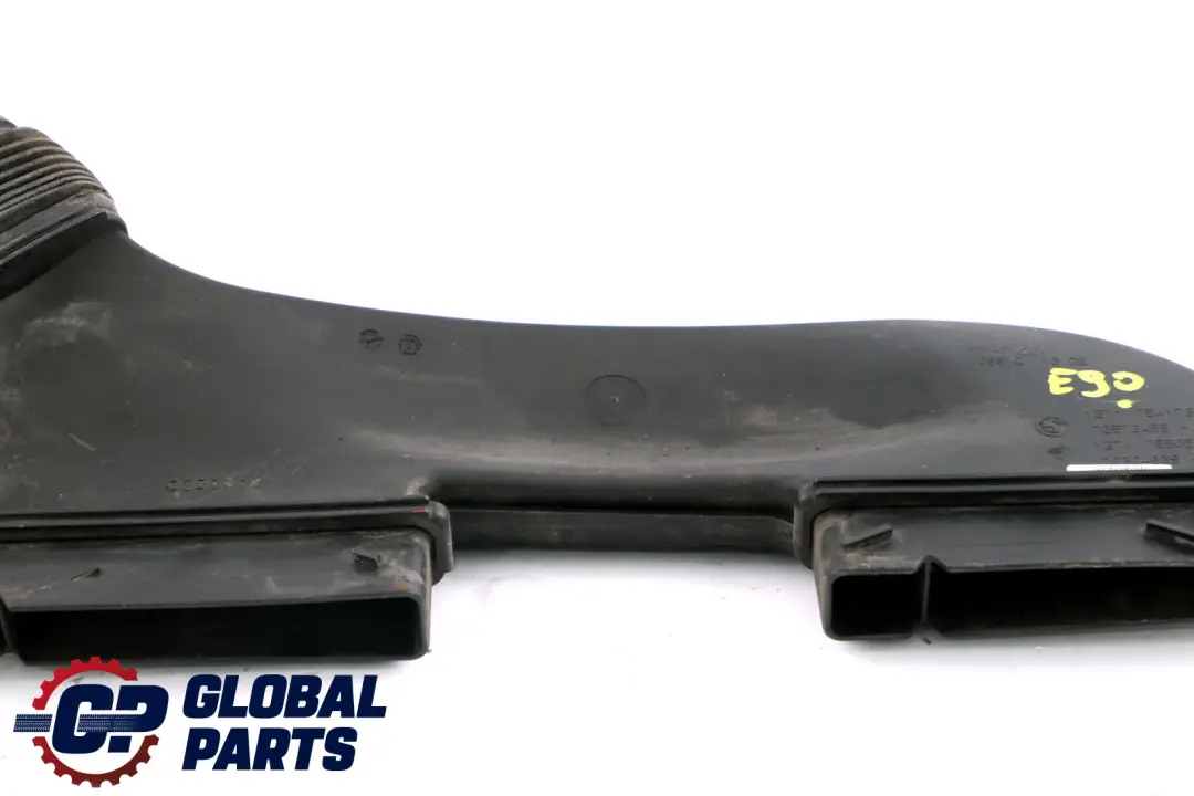 Prise d'Air Conduit Aspiration Capot pour BMW E90 E91 E92 E93 à propos du numéro de pièce 7541737 BMW E90 E91 E92 E93 Prise d'Air Conduit Aspiration Capot - SKU 7541737-1 - Numéro de pièce 7541737