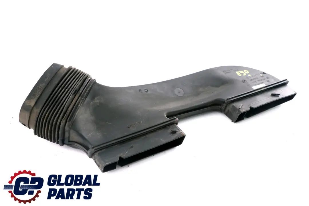 Wlot Dolot Kanał Powietrza do BMW E90 E91 E92 E93 o numerze 7541737 BMW E90 E91 E92 E93 Wlot Dolot Kanał Powietrza - SKU 7541737 - Numer Części 7541737
