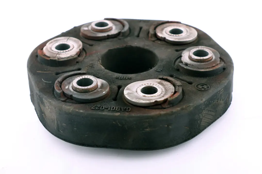 Przegub Łącznik Wału Guma do BMW E60 E61 E81 E90 E90 o numerze 7542238 BMW E60 E61 E81 E90 E90 Przegub Łącznik Wału Guma - SKU 7542238 - Numer Części 7542238