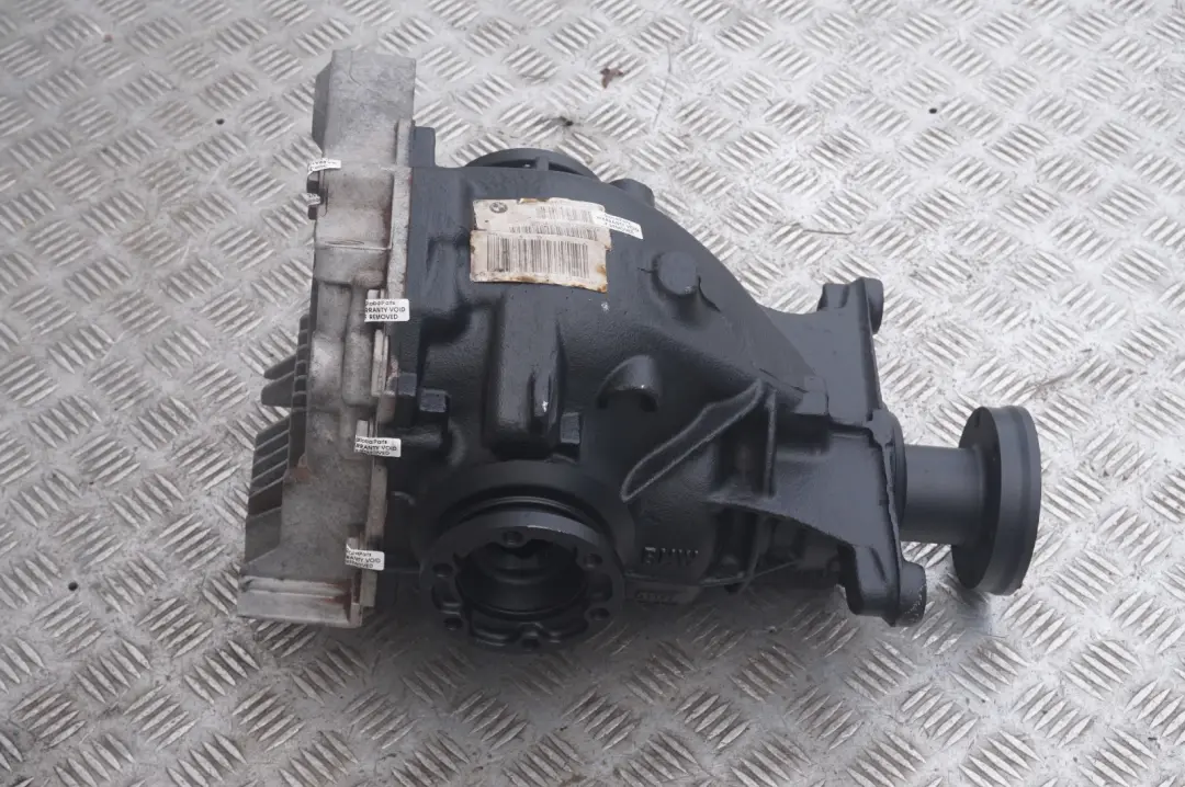 M54 Rear Differential Diff 3,73 Ratio WARRANTY to BMW 5 Series E61 525i with Part number 7542501 BMW 5 Series E61 525i M54 Rear Differential Diff 3,73 Ratio WARRANTY - SKU 7542502 - Part number 7542501
