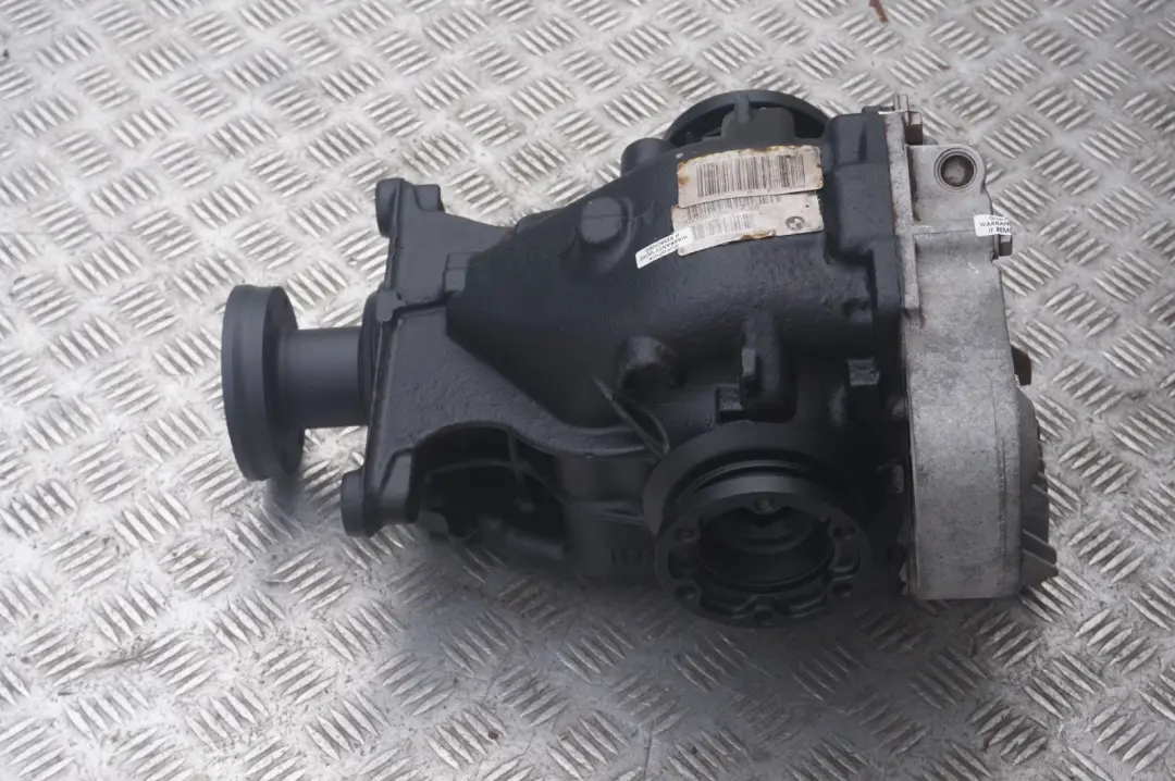 M54 Rear Differential Diff 3,73 Ratio WARRANTY to BMW 5 Series E61 525i with Part number 7542501 BMW 5 Series E61 525i M54 Rear Differential Diff 3,73 Ratio WARRANTY - SKU 7542502 - Part number 7542501