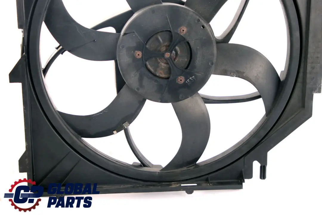 Radiator Fan Housing With Fan 600W 6925702 to BMW Z4 Series E85 Petrol Engine with Part number 7542912 BMW Z4 Series E85 Petrol Engine Radiator Fan Housing With Fan 600W 6925702 - SKU 7542912 - Part number 7542912