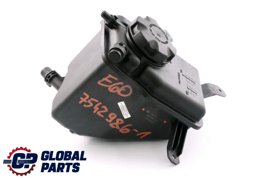 K?hlmittelausgleichbeh?lter Benzina 7521189 per BMW E60 E61 E63 E64 LCI con numero di parte 7542986 BMW E60 E61 E63 E64 LCI K?hlmittelausgleichbeh?lter Benzina 7521189 - SKU 7542986 - Numero di parte 7542986