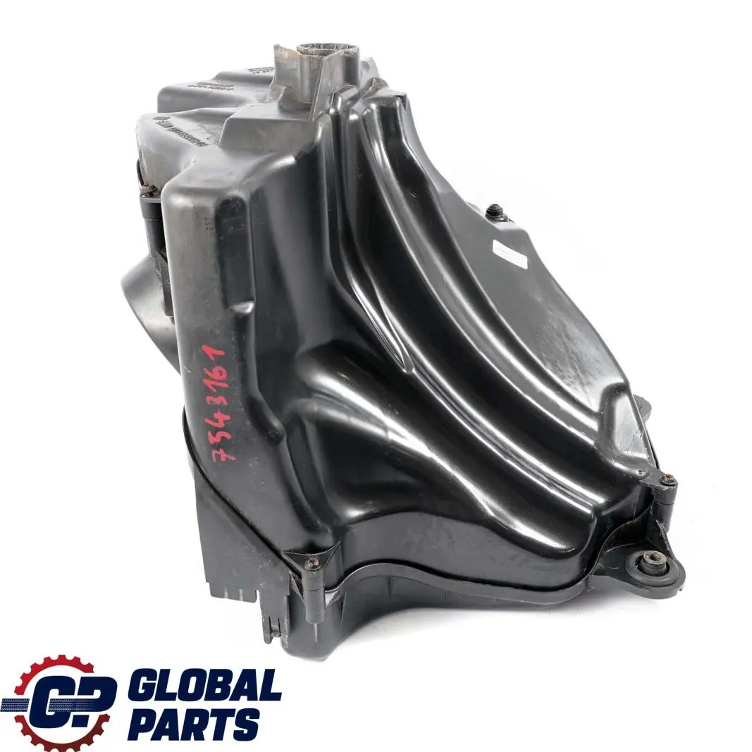 N43 N45 Obudowa filtra powietrza do BMW E81 E87 116i o numerze 7543161 BMW E81 E87 116i N43 N45 Obudowa filtra powietrza - SKU 7543161 - Numer Części 7543161