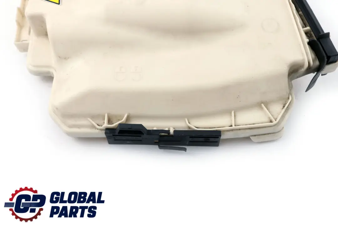 Electronic ECU Box to BMW 1 3 SERIES E81 E82 E87 E88 E90 E91 E92 E93 Cover with Part number 7544577 BMW 1 3 SERIES E81 E82 E87 E88 E90 E91 E92 E93 Cover Electronic ECU Box - SKU rhd-7544577 - Part number 7544577