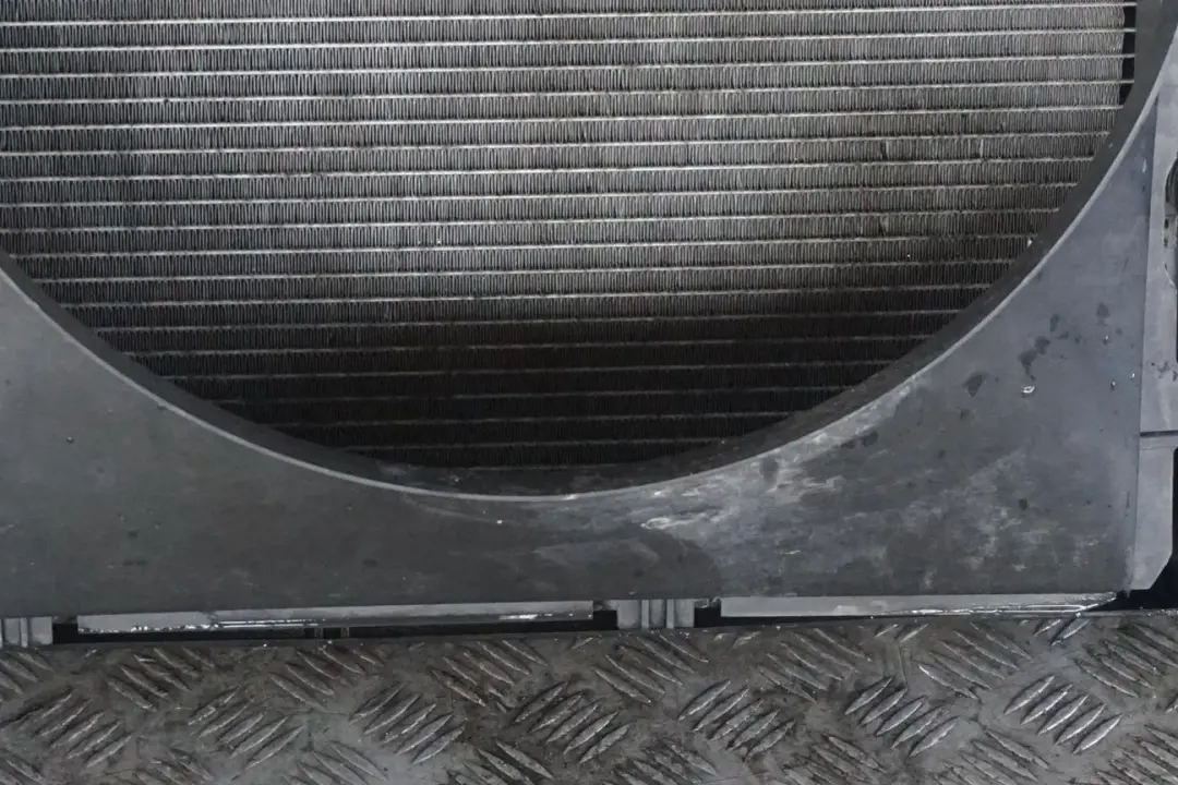 BMW X5 E53 3.0d M57 Radiator Kühler Lüfterzarge Lüfter Automatikgetriebe - SKU 7544668-2 - Teilenummer 7544668