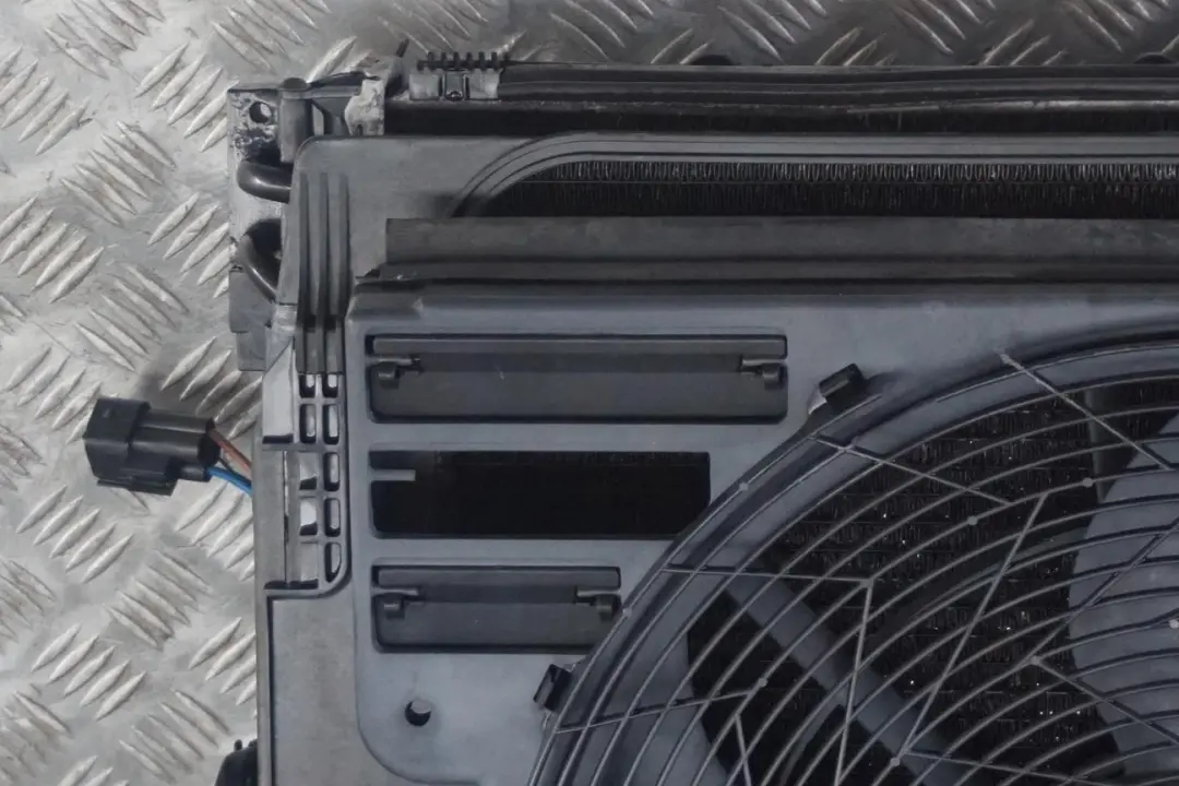 BMW X5 E53 3.0d M57 Radiator Kühler Lüfterzarge Lüfter Automatikgetriebe - SKU 7544668-2 - Teilenummer 7544668