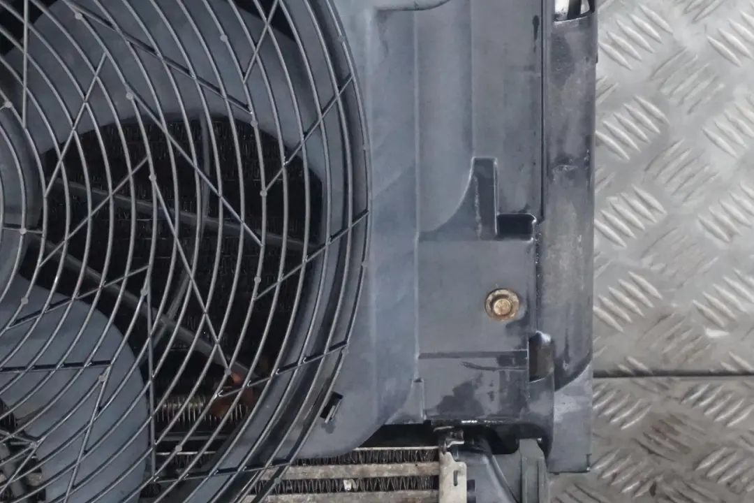 BMW X5 E53 3.0d M57 Radiator Kühler Lüfterzarge Lüfter Automatikgetriebe - SKU 7544668-2 - Teilenummer 7544668