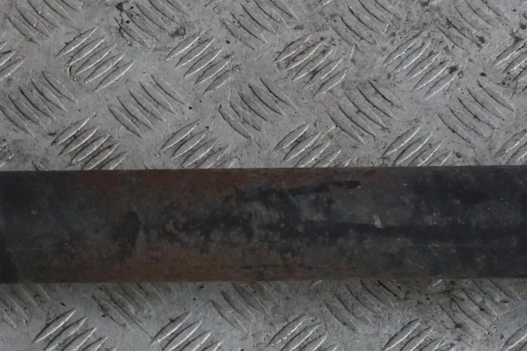 Reihe E87 Gelenkwelle Schaltgetriebe L=1416MM 120d M47N2 Diesel für BMW 1 mit Teilenummer 7545287 BMW 1 Reihe E87 Gelenkwelle Schaltgetriebe L=1416MM 120d M47N2 Diesel - SKU 7545287 - Teilenummer 7545287
