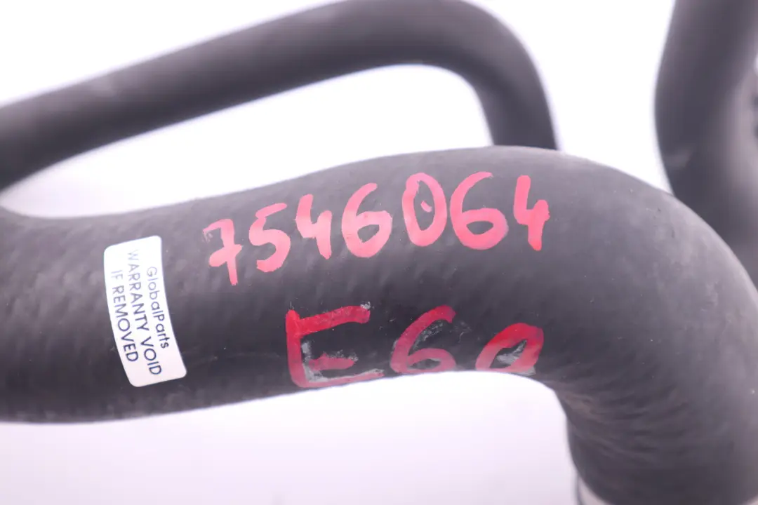 Kühlmittelrohrleitung BMW E60 E61 E63 E64 Schlauch Motor Zum Kühler Oben N52 für mit Teilenummer 7546064 Kühlmittelrohrleitung BMW E60 E61 E63 E64 Schlauch Motor Zum Kühler Oben N52 - SKU 7546064 - Teilenummer 7546064