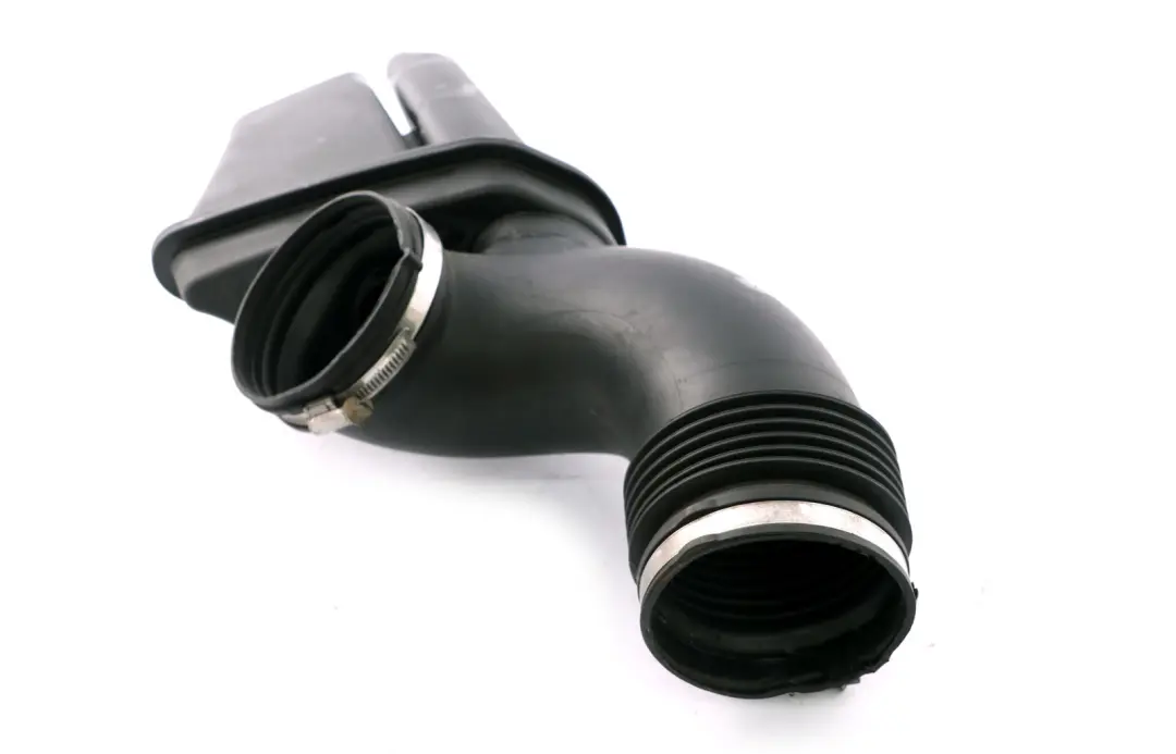 N52 Silencieux admission essence Ligne de tuyau en caoutchouc pour BMW Z4 E85 à propos du numéro de pièce 7546115 BMW Z4 E85 N52 Silencieux admission essence Ligne de tuyau en caoutchouc - SKU 7546115 - Numéro de pièce 7546115