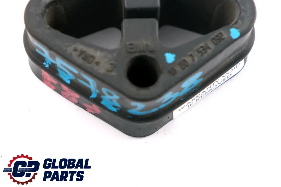 Support en caoutchouc du systeme d'echappement Essence pour BMW E60 E81 E87 LCI à propos du numéro de pièce 7546500 BMW E60 E81 E87 LCI Support en caoutchouc du systeme d'echappement Essence - SKU 7546500 - Numéro de pièce 7546500