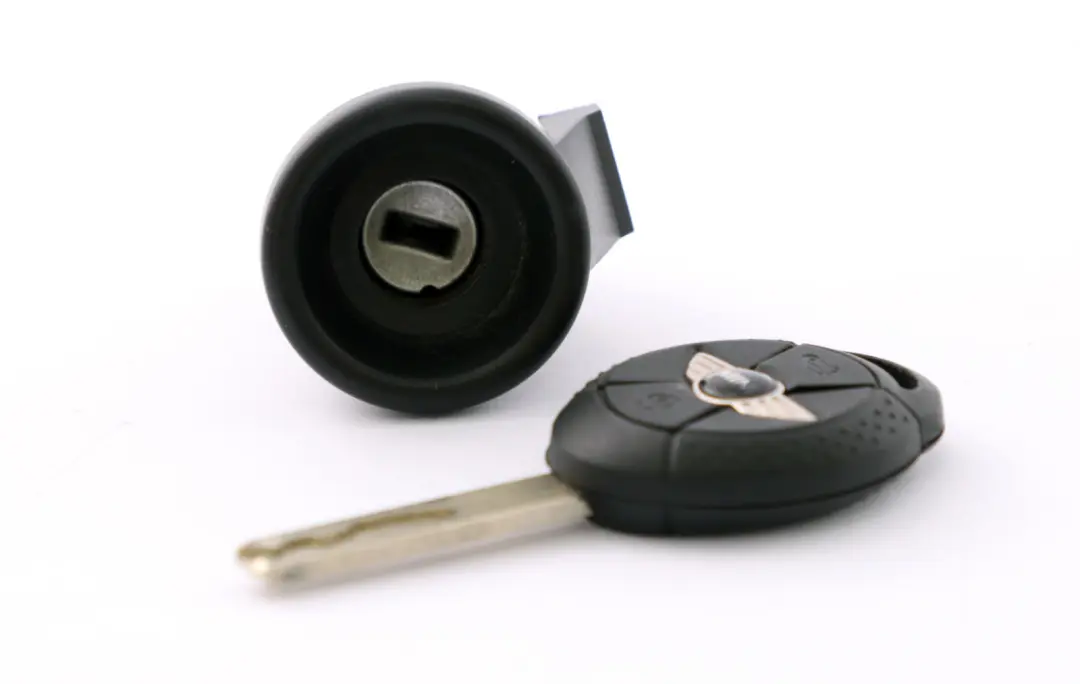 BMW MINI Cooper R50 W10 116PS Benzin W10 Steuergerät EWS3 + Schlüssel - SKU 7547286-1 - Teilenummer 7547286