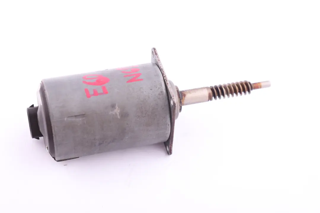 N62 Actionneur Valve Timing Valvetronic Motor 7506788 pour BMW E60 E61 E63 E65 E53 à propos du numéro de pièce 7548389 BMW E60 E61 E63 E65 E53 N62 Actionneur Valve Timing Valvetronic Motor 7506788 - SKU 7548389 - Numéro de pièce 7548389