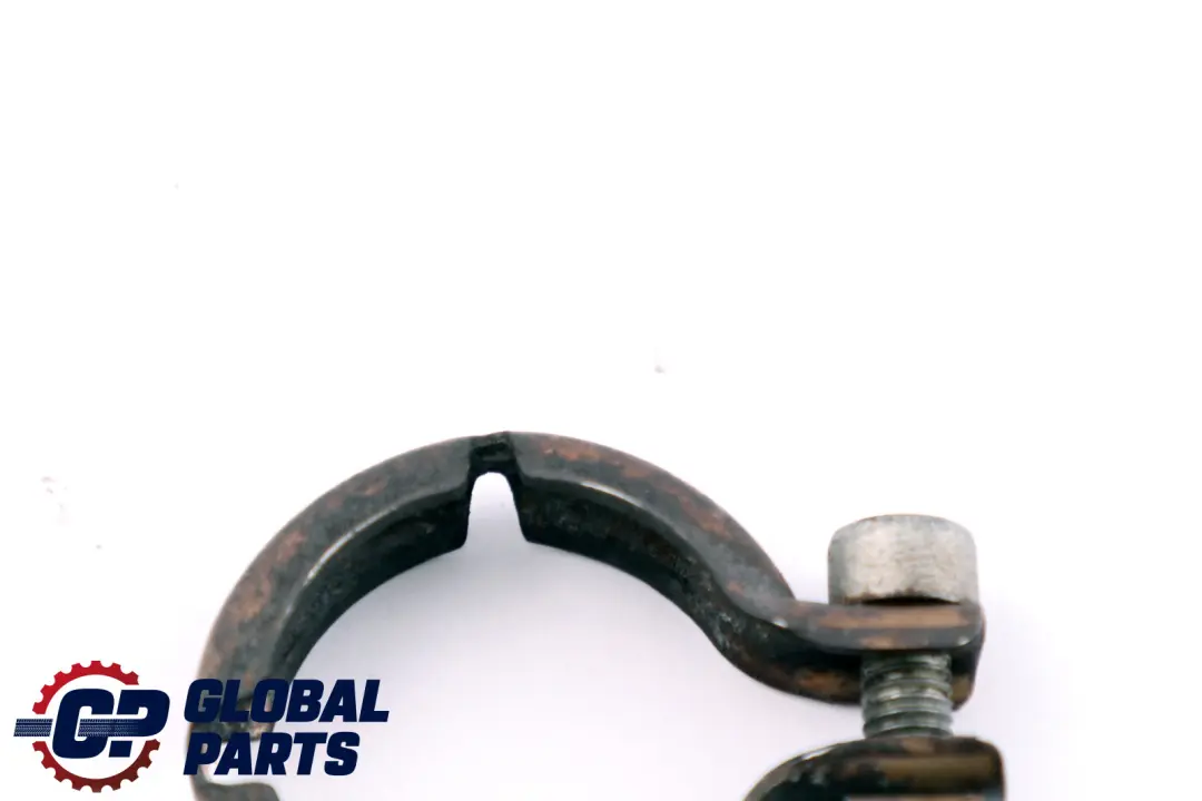 Pince d'échappement moteur essence pour BMW E60 E61 E81 E87 E90 LCI F10 F11 à propos du numéro de pièce 7548418 BMW E60 E61 E81 E87 E90 LCI F10 F11 Pince d'échappement moteur essence - SKU 7548418 - Numéro de pièce 7548418