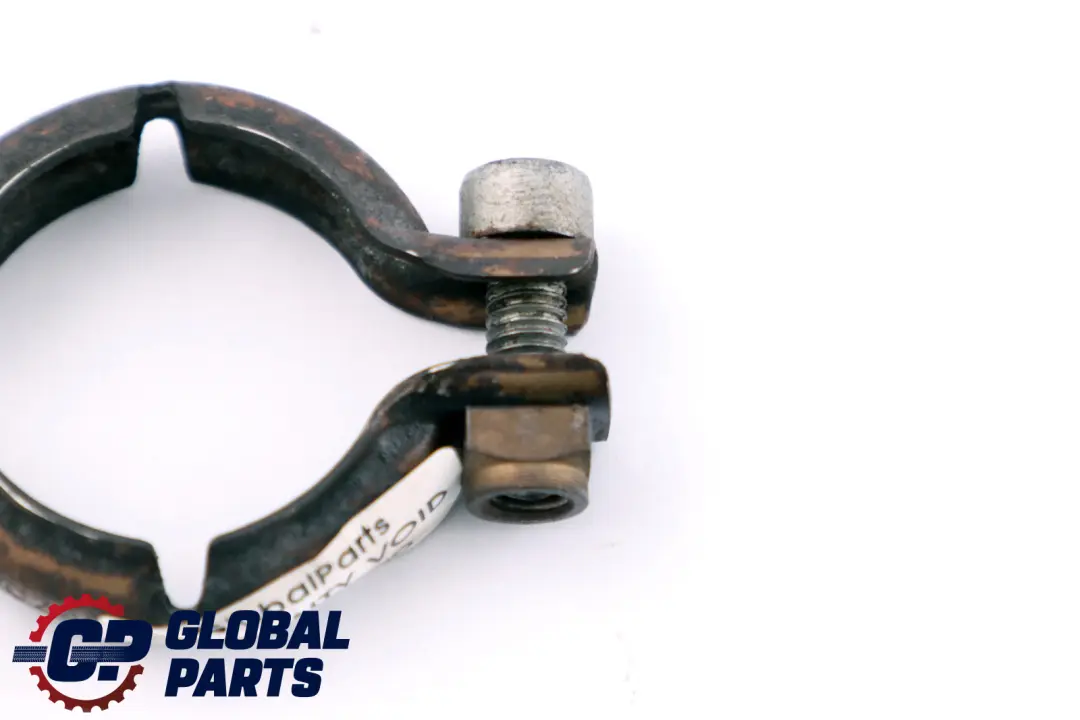 Pince d'échappement moteur essence pour BMW E60 E61 E81 E87 E90 LCI F10 F11 à propos du numéro de pièce 7548418 BMW E60 E61 E81 E87 E90 LCI F10 F11 Pince d'échappement moteur essence - SKU 7548418 - Numéro de pièce 7548418