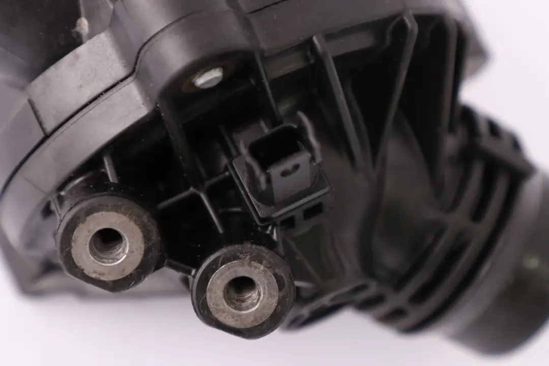 Thermostat BMW E60 E61 E63 E65 E81 E87 E90 E91 E93 Water Pump to with Part number 7549476 Thermostat BMW E60 E61 E63 E65 E81 E87 E90 E91 E93 Water Pump - SKU 7549476-1 - Part number 7549476