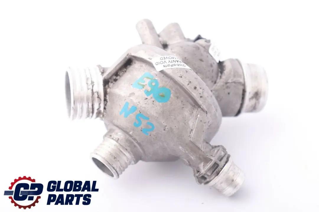 Thermostat BMW E60 E61 E63 E65 E81 E87 E90 E91 E93 Boîtier Essence  - SKU 7549476 - Numéro de pièce 7549476