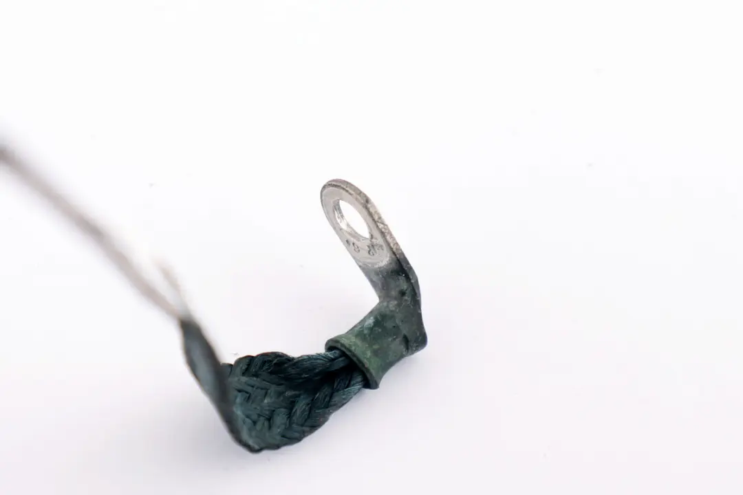 N52 Supresion De Interferencia De Banda De Cable De Motor para BMW E87 E90 E91 con número de pieza 7551714 BMW E87 E90 E91 N52 Supresion De Interferencia De Banda De Cable De Motor - SKU 7551714 - Número de pieza 7551714