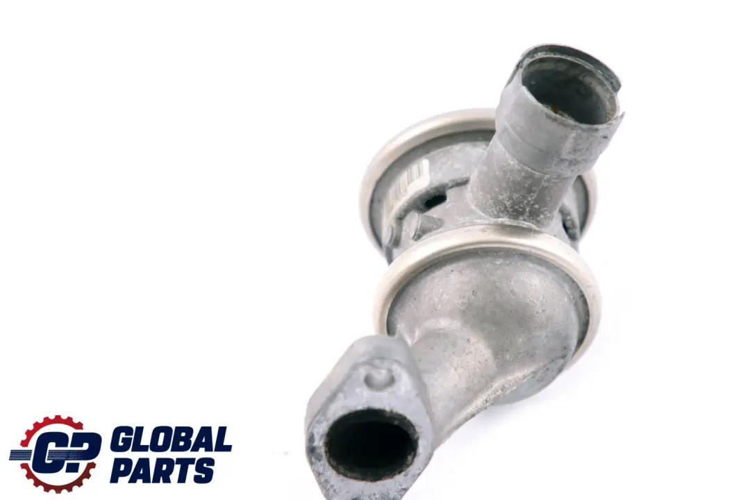 Vanne / Valve AGR Vanne pour BMW Z4 E46 E85 à propos du numéro de pièce 7553068 BMW Z4 E46 E85 Vanne / Valve AGR Vanne - SKU 7553068 - Numéro de pièce 7553068