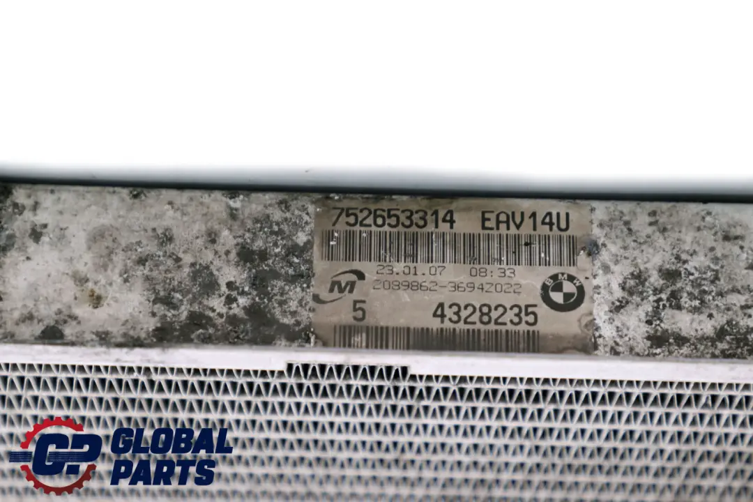 Motor Refrigerante Radiador para BMW E81 E87 E87N E90 E91 E92 E93 LCI con número de pieza 7553111 BMW E81 E87 E87N E90 E91 E92 E93 LCI Motor Refrigerante Radiador - SKU 7553111 - Número de pieza 7553111