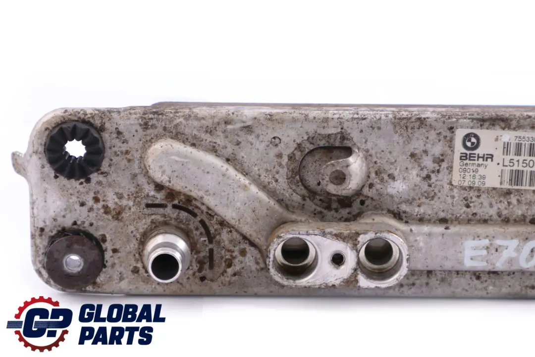 Radiateur Echangeur Refroidisseur huile boite vitesses pour BMW X5 E70 X6 E71 à propos du numéro de pièce 7553389 BMW X5 E70 X6 E71 Radiateur Echangeur Refroidisseur huile boite vitesses - SKU 7553389 - Numéro de pièce 7553389