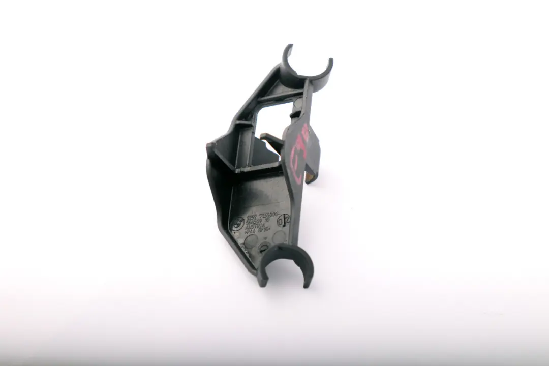 Support de Cable de Sonde Lambda pour BMW E88 E90 E91 E92 E93 à propos du numéro de pièce 7555006 BMW E88 E90 E91 E92 E93 Support de Cable de Sonde Lambda - SKU 7555006 - Numéro de pièce 7555006