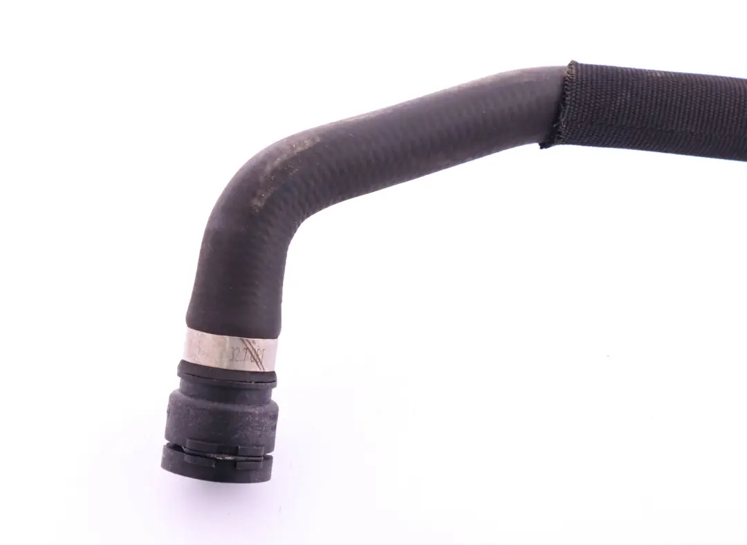 Tubo Zusatzwasserpumpe-Motorvorlauf per BMW E90 con numero di parte 7555342 BMW E90 Tubo Zusatzwasserpumpe-Motorvorlauf - SKU 7555342 - Numero di parte 7555342