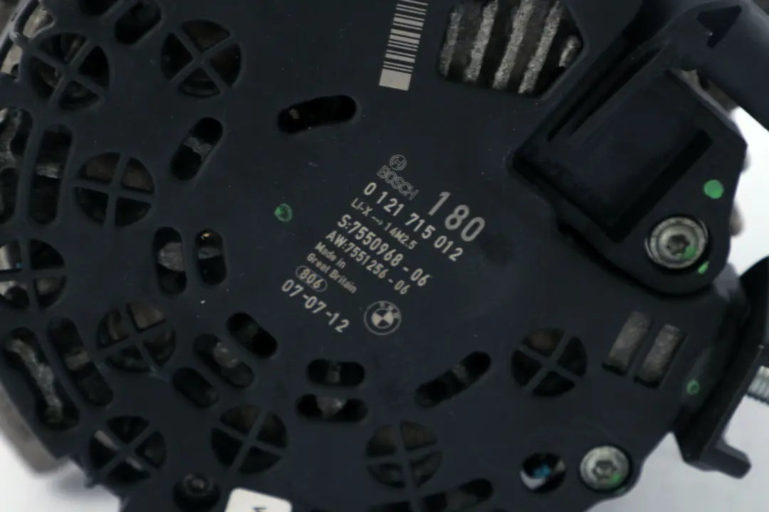 Gasolina Alternador Generador 180A 7550968 para BMW E81 E90 E91 E60 LCI con número de pieza 7555926 BMW E81 E90 E91 E60 LCI Gasolina Alternador Generador 180A 7550968 - SKU 7555926 - Número de pieza 7555926