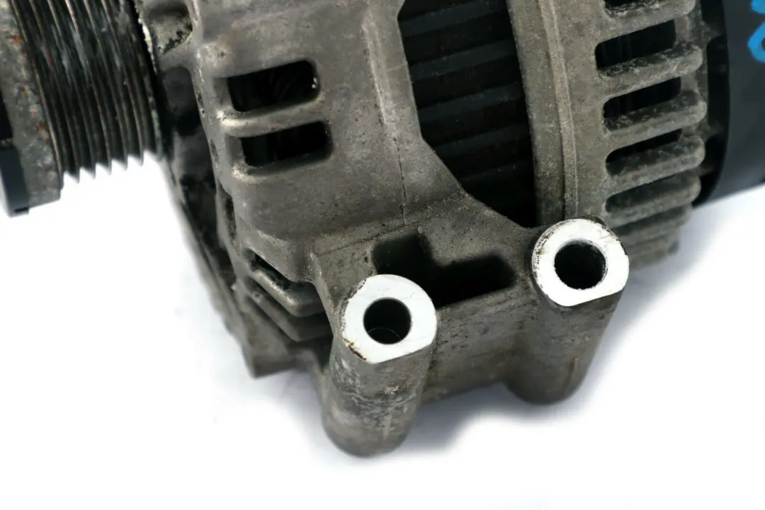 BMW 1 3 5 er E81 E90 E91 E60 LCI Benzin Alternator Generator180A 7550968 - SKU 7555926 - Teilenummer 7555926
