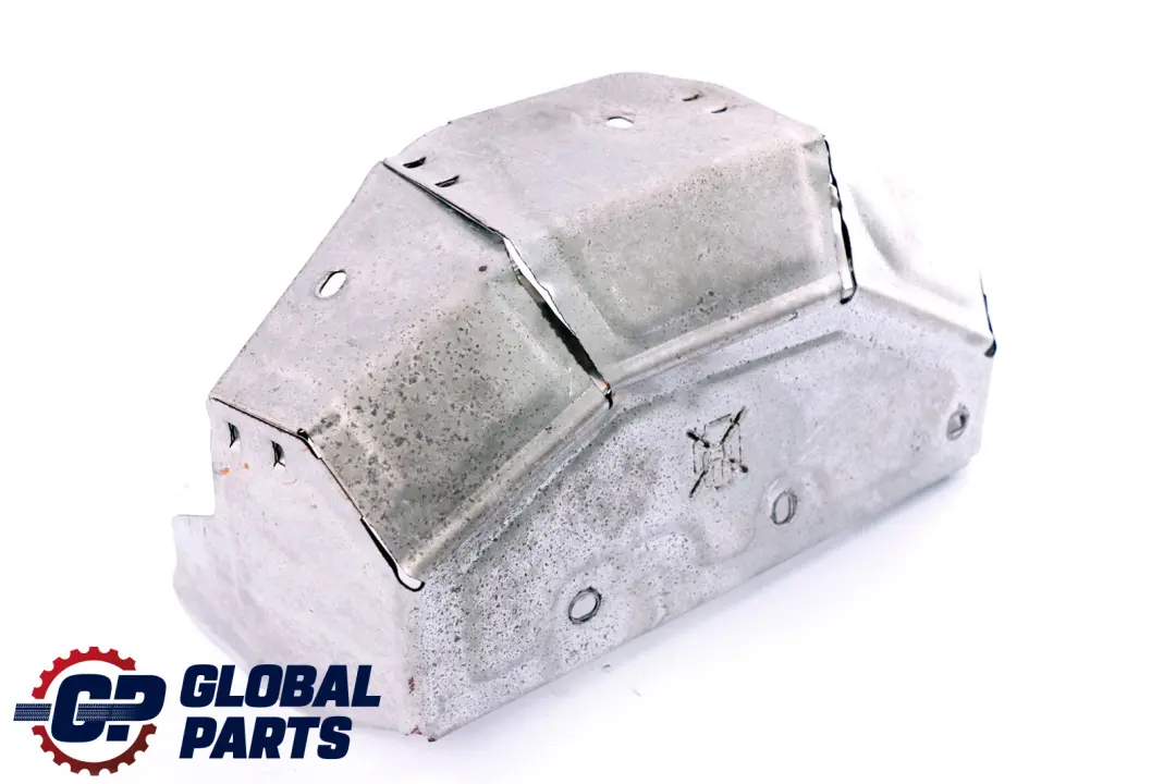 Lamiera Protezione Calore per Mini Cooper One R55 R56 R59 con numero di parte 7556438 Mini Cooper One R55 R56 R59 Lamiera Protezione Calore - SKU 7556438 - Numero di parte 7556438