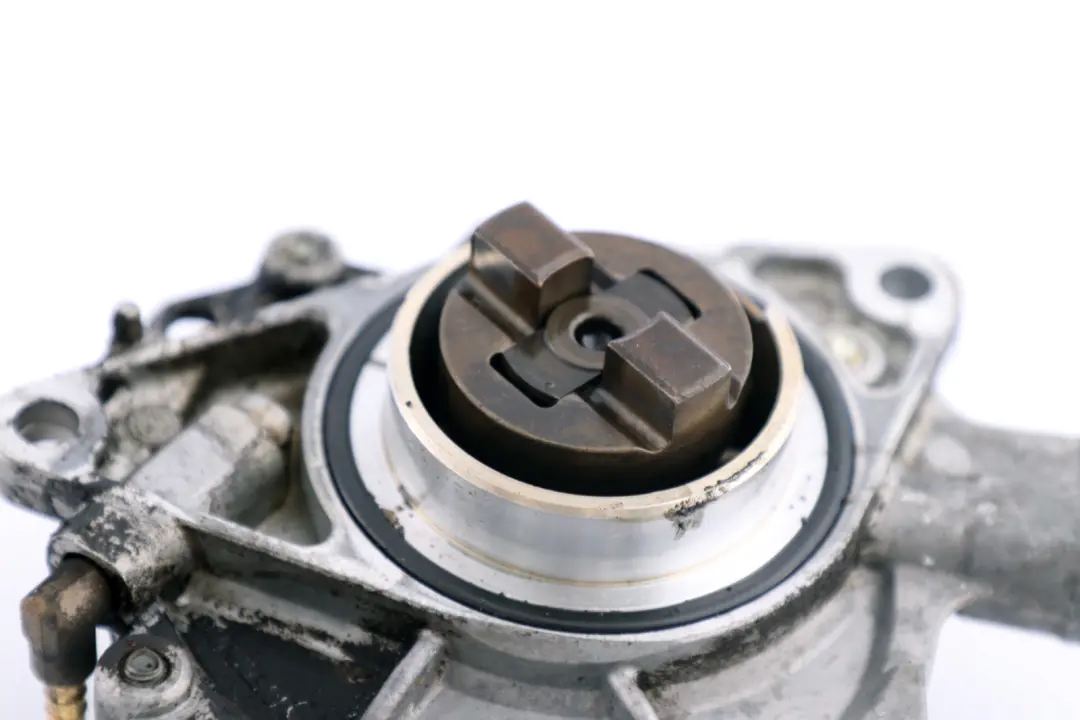 Culata Bomba De Vacio para Mini Cooper S JCW R55 R56 R57 N14 Motor con número de pieza 7556919 Mini Cooper S JCW R55 R56 R57 N14 Motor Culata Bomba De Vacio - SKU 7556919 - Número de pieza 7556919